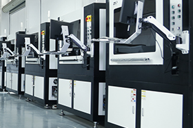 自動(dòng)焊接機(jī)器人廠(chǎng)家青島賽邦擁有上百名焊接技術(shù)人員