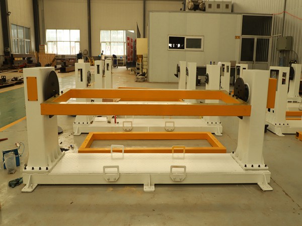 焊接變位機(jī)的設(shè)計特點