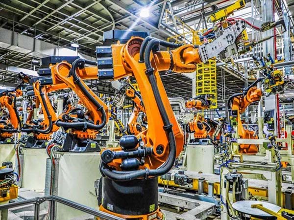 自動焊接機(jī)器人的工裝夾具 自動焊接機(jī)器人的工裝夾具