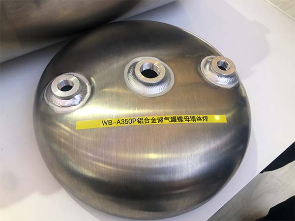 焊接機(jī)器人對鋁合金材質(zhì)的焊接應(yīng)用 焊接機(jī)器人對鋁合金材質(zhì)的焊接應(yīng)用