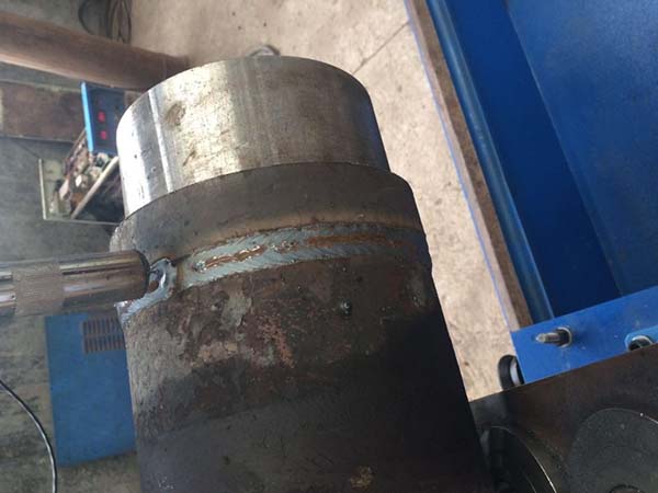 焊接機(jī)器人對(duì)環(huán)縫工件的應(yīng)用 焊接機(jī)器人對(duì)環(huán)縫工件的應(yīng)用