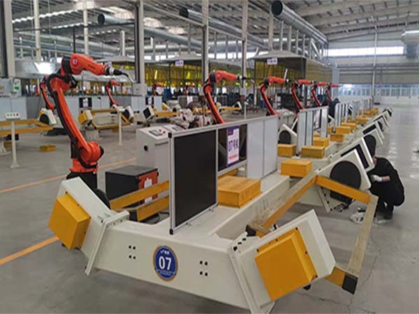 機(jī)器人焊接變位機(jī)生產(chǎn)廠家實(shí)現(xiàn)按需定制
