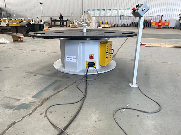 非標(biāo)定制焊接變位機(jī)