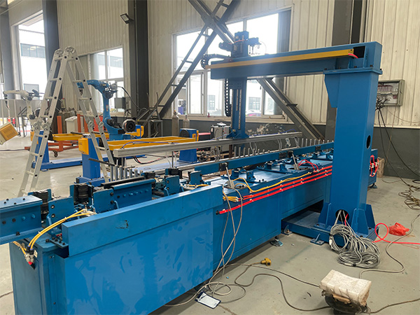 自動(dòng)焊接設(shè)備需要進(jìn)行維護(hù)保養(yǎng) 自動(dòng)焊接設(shè)備需要進(jìn)行維護(hù)保養(yǎng)