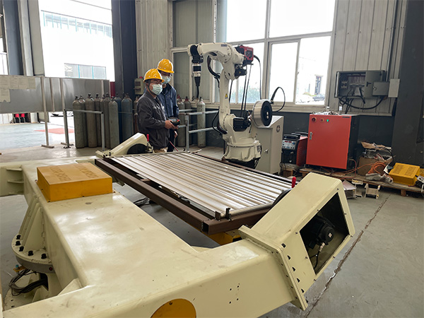 機器人焊接設(shè)備的技術(shù)優(yōu)勢