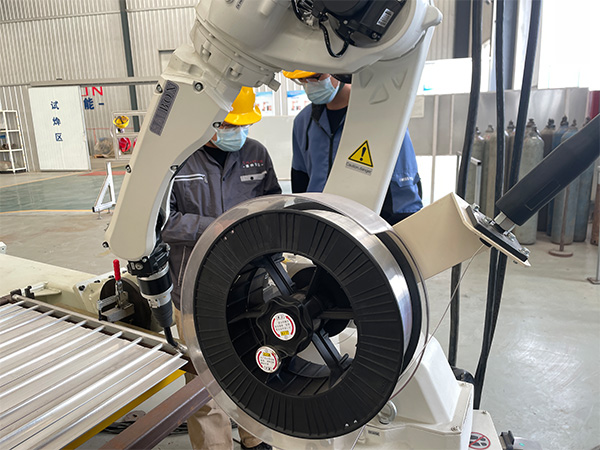 弧焊機(jī)器人應(yīng)該選擇什么樣的焊絲