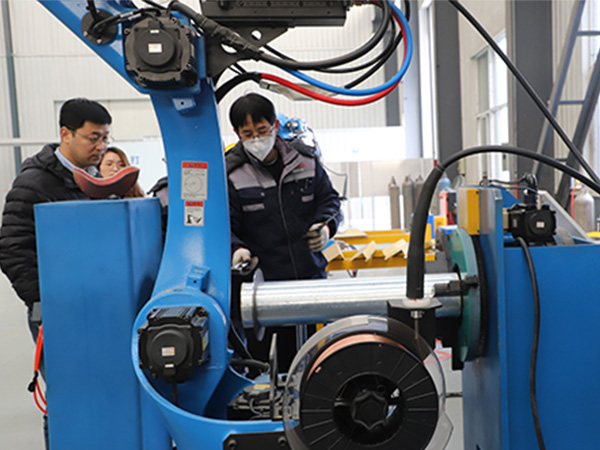 焊接機(jī)器人如何進(jìn)行調(diào)試? 焊接機(jī)器人如何進(jìn)行調(diào)試?